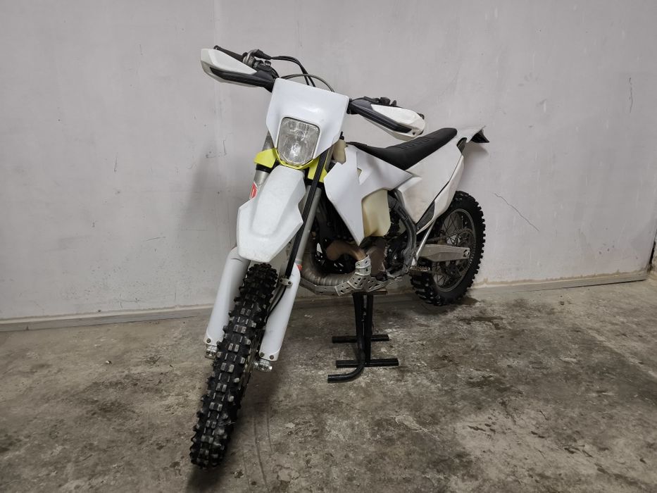 Husqvarna 250 TE 2022