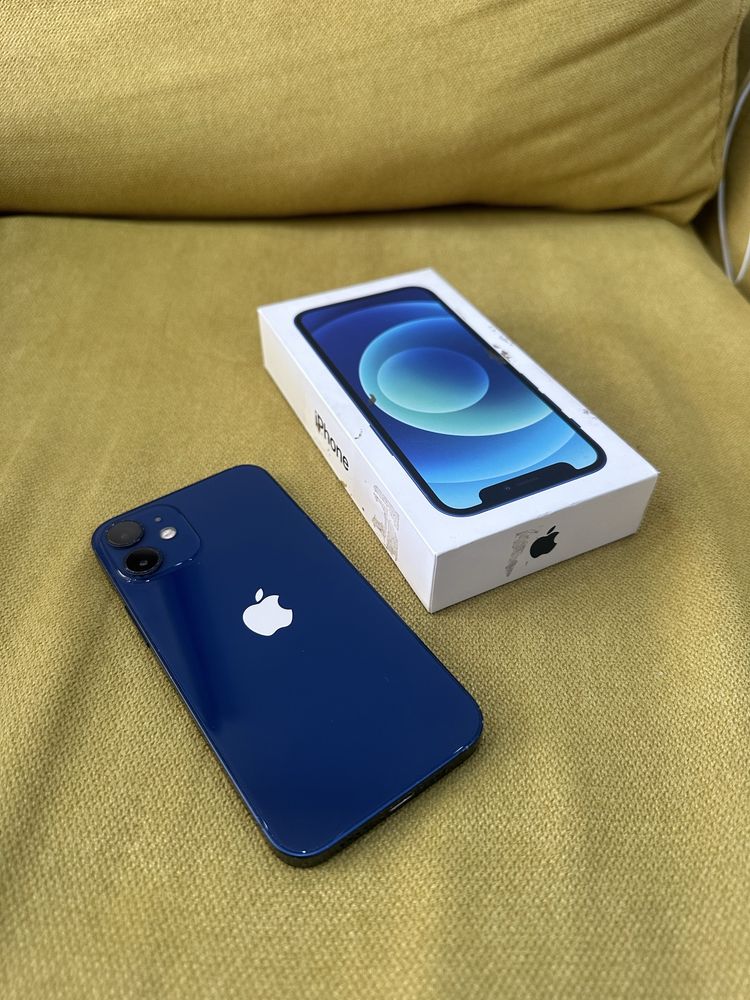 Iphone 12 Mini, Blue, Заключен с Icloud