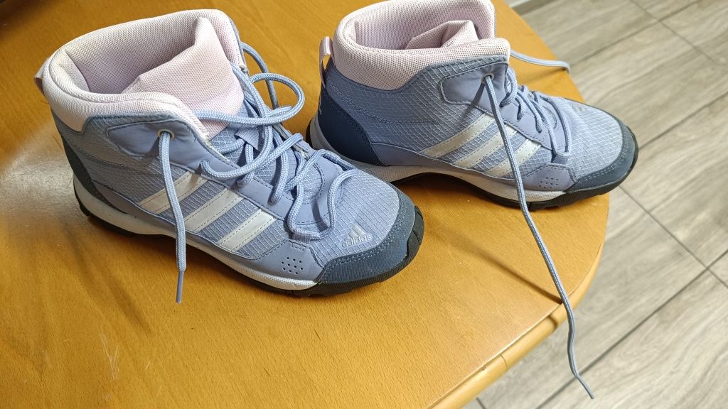 Adidas tirex маратонки