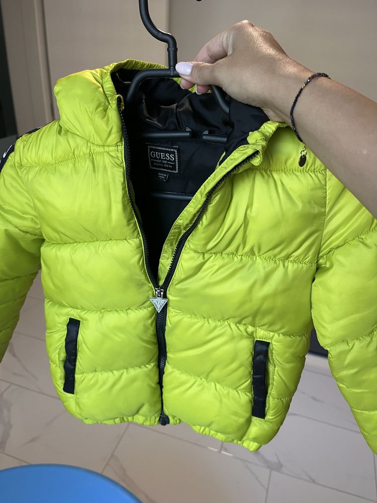 Детско зимно яке Guess