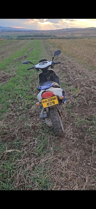 Scuter Peda via 50