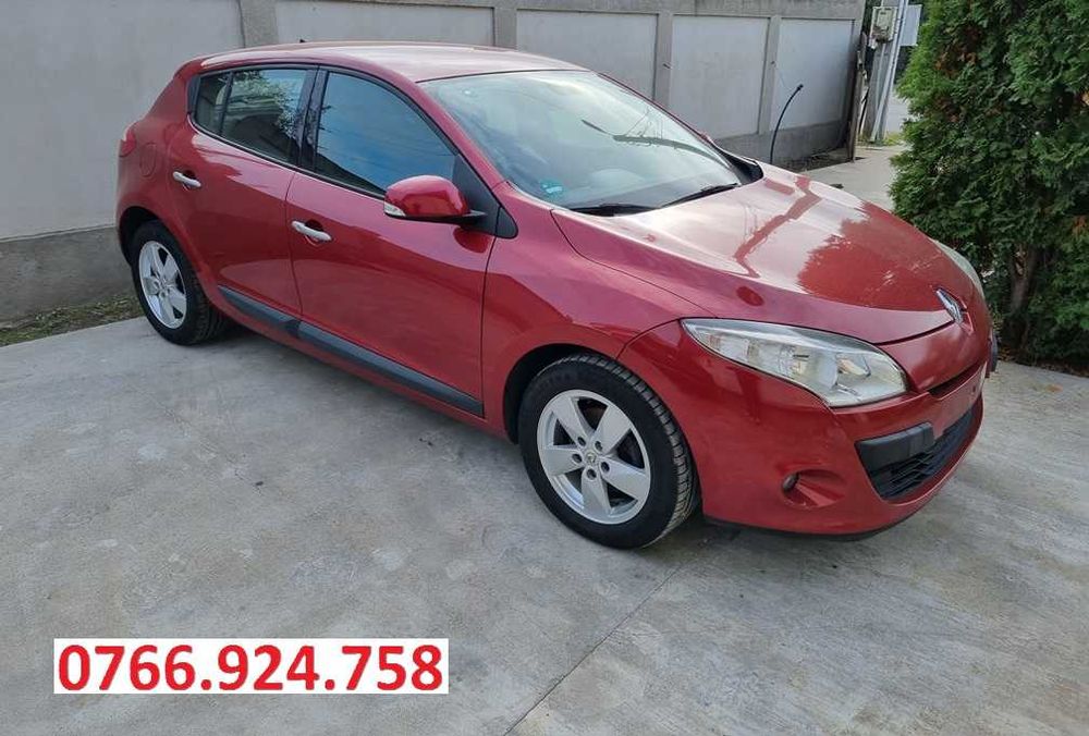 Renault Megane 1,5 diesel, 2010,dublu climatronic, 6 trepte