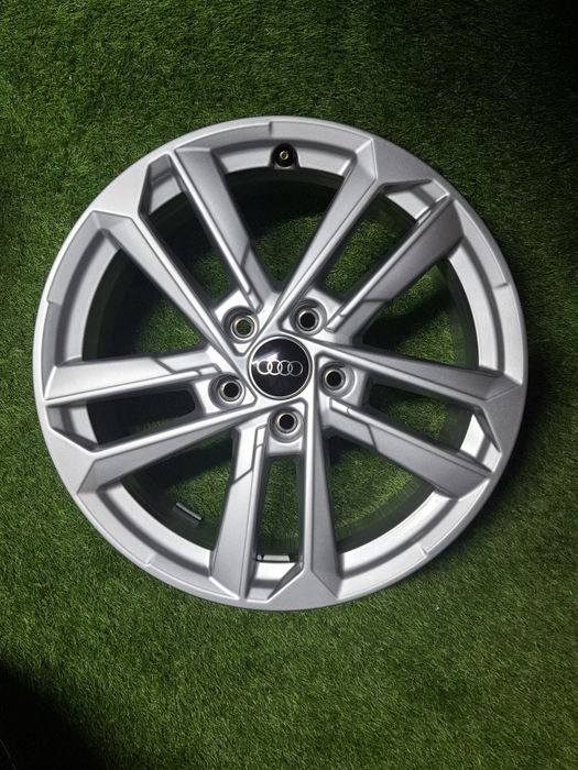 Set 4 jante Audi  a3 s3 r17  Noi originale !