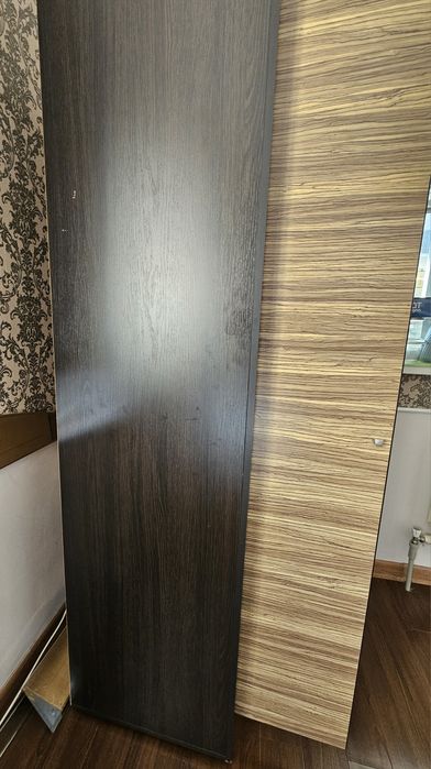 Шкаф платяной в отличном состоянии