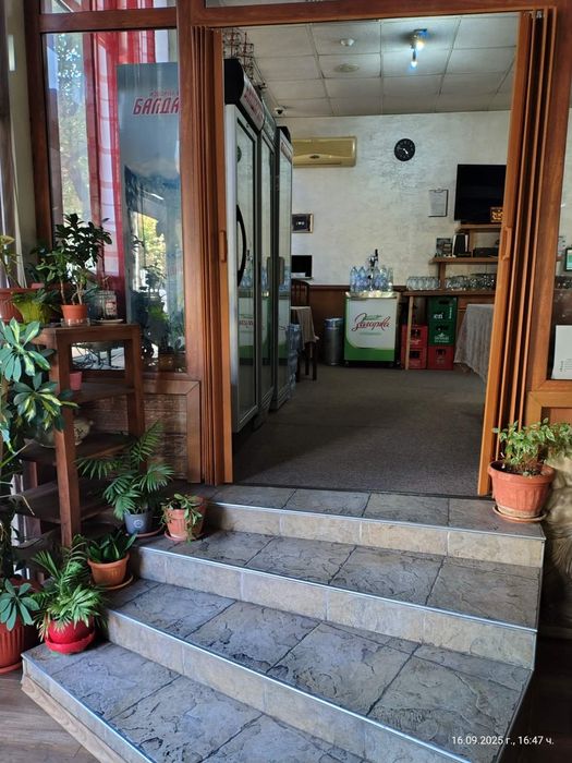 Търговски обект регистриран като ресторант