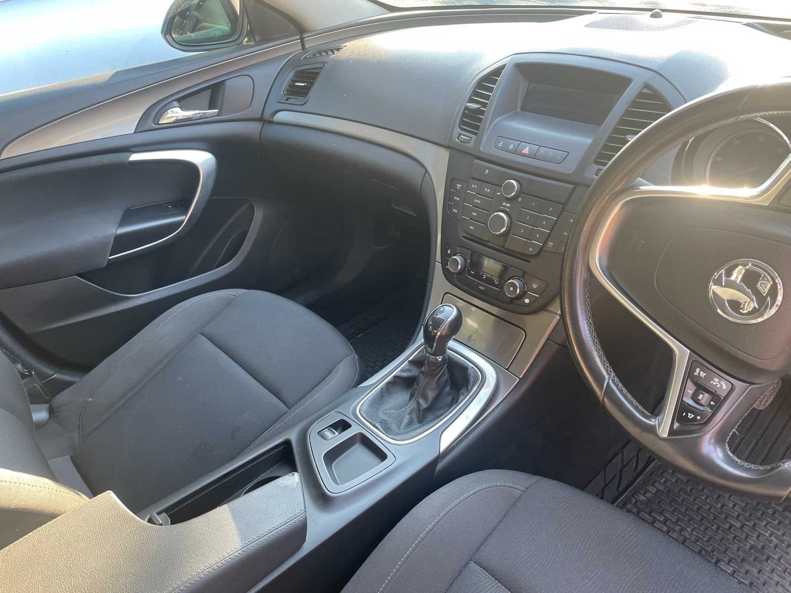 Опел Инсигния 2.0 CDTI / Opel Insignia 2.0 CDTI на части