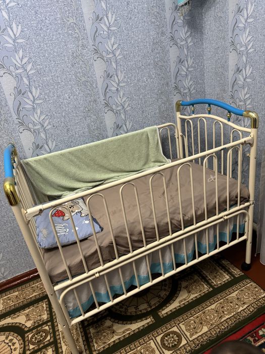 Кровать детский !