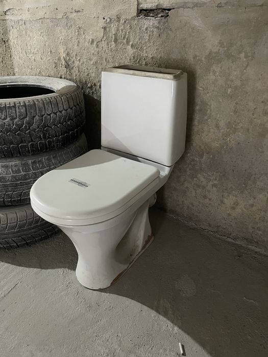 Унитаз без говна внутри