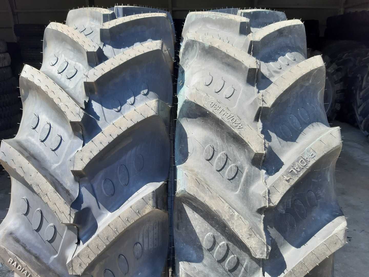 420/85R38 Cauciucuri noi agricole Radiale livrare BKT AGRIMAX 16.9-38