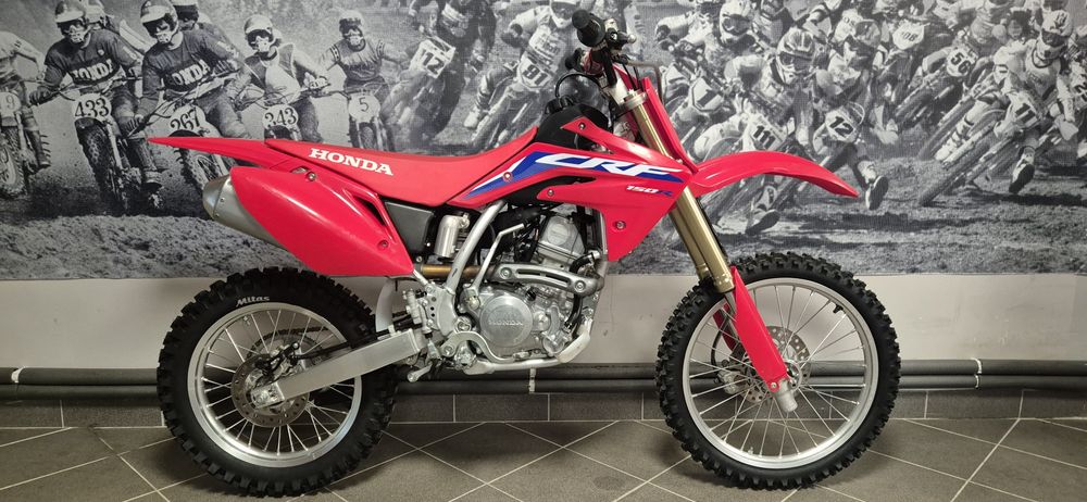 Honda CRF 150 din 2023