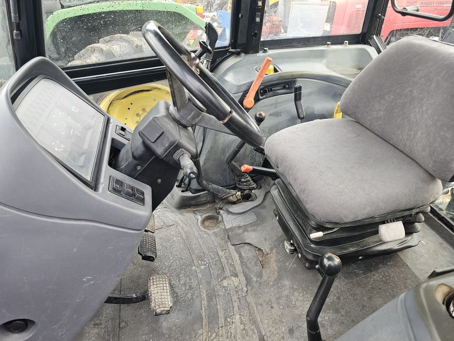 Vând Tractor New Holland L65 DT