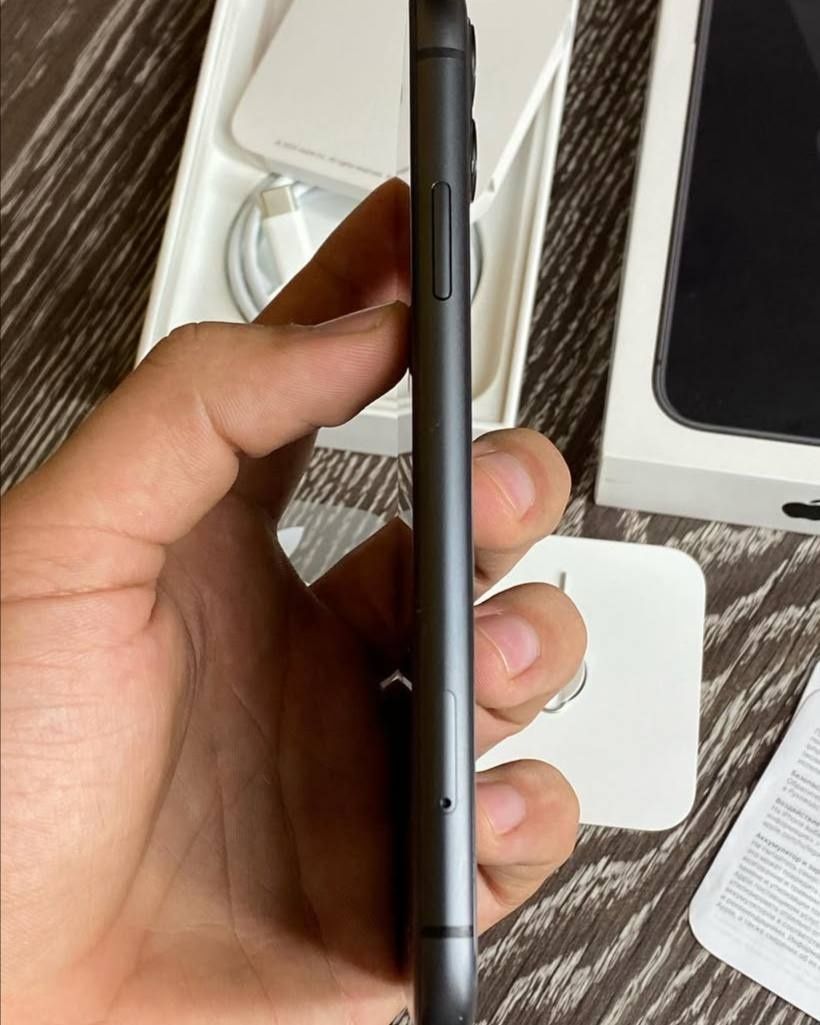 iPhone 11 64GB 229$