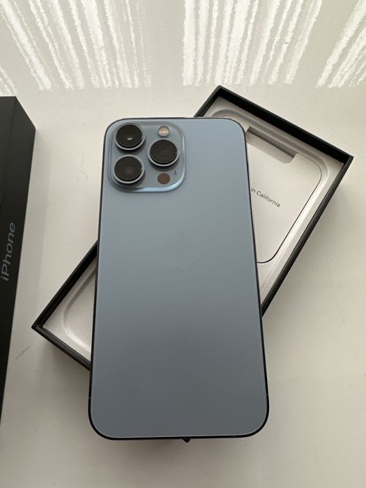 Iphone 13 pro blue