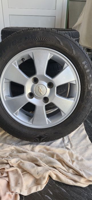 Продам оригинальные  диски GM Jentra 15R в отличном состоянии .