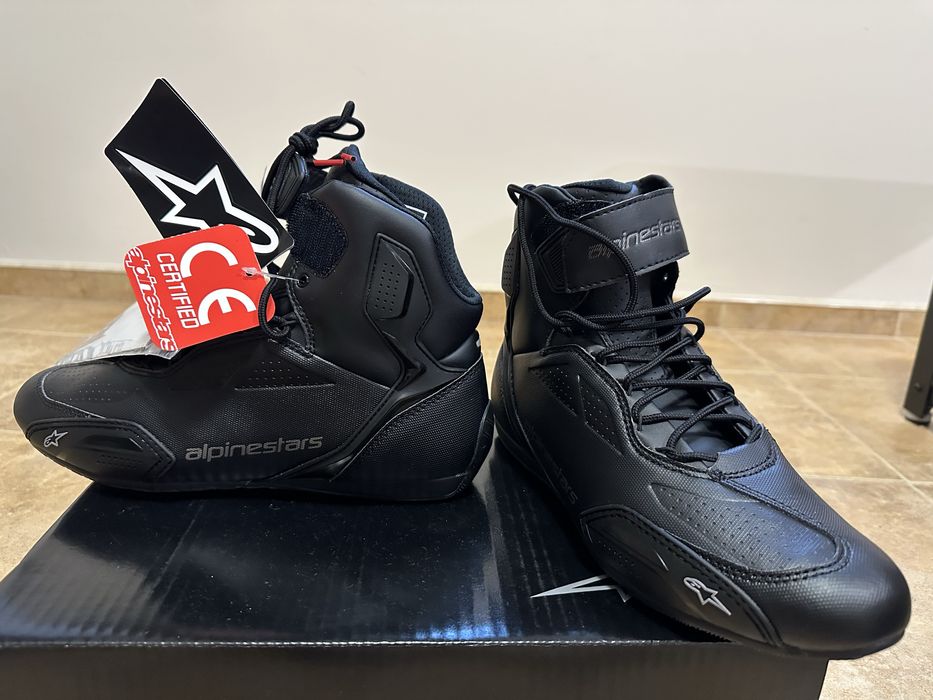 Мото обувки Alpinestars