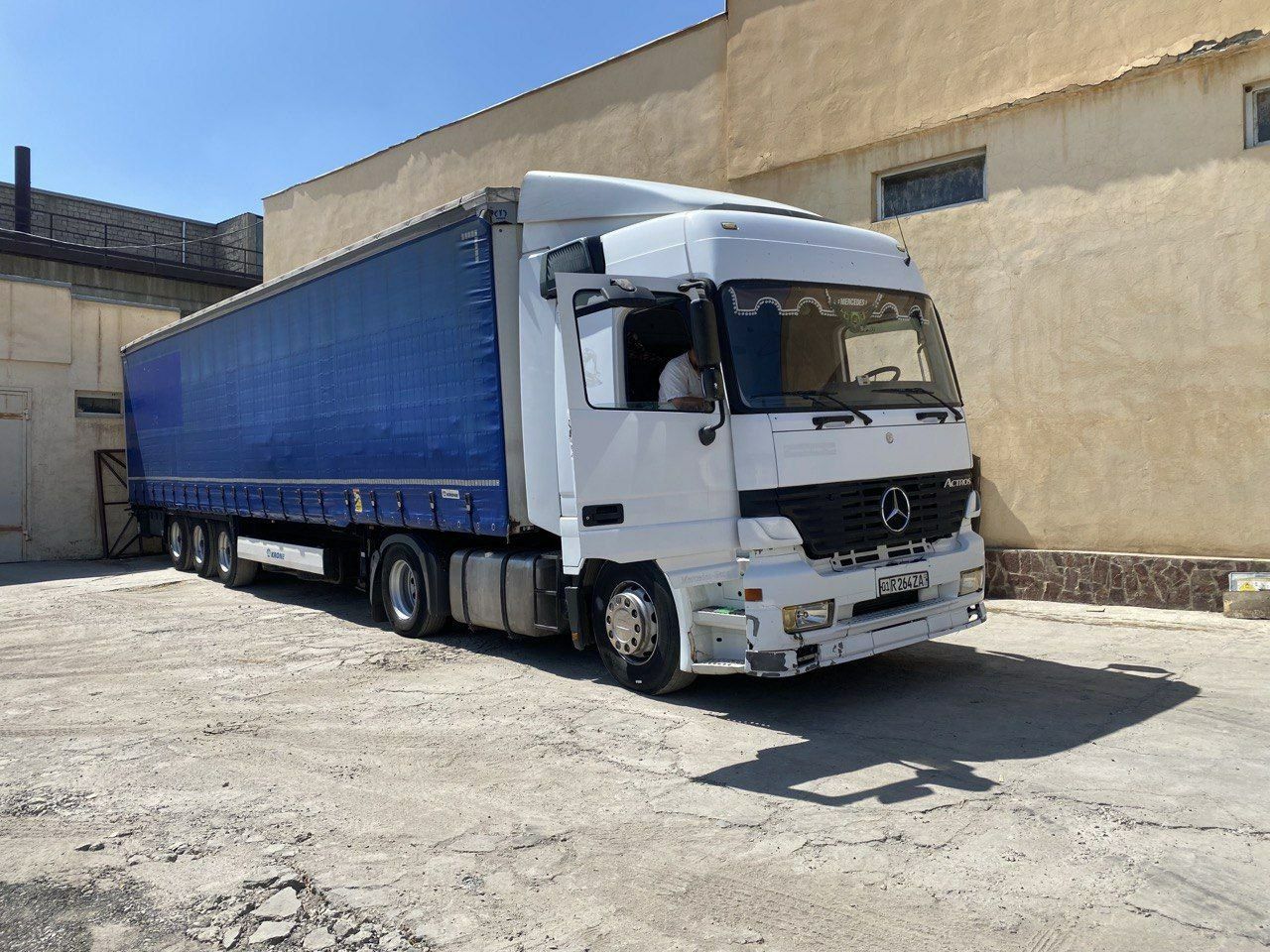 Mercedes Benz Actros 2001/ Мерседес бенз актрос 2001 год