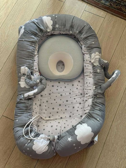 Ново антирефлуксно-колики гнездо и възглавница за бебе