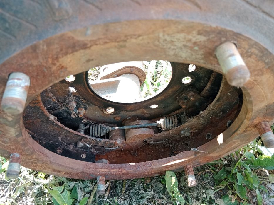 Продам ступицу с барабаном в сборе на КамАЗ