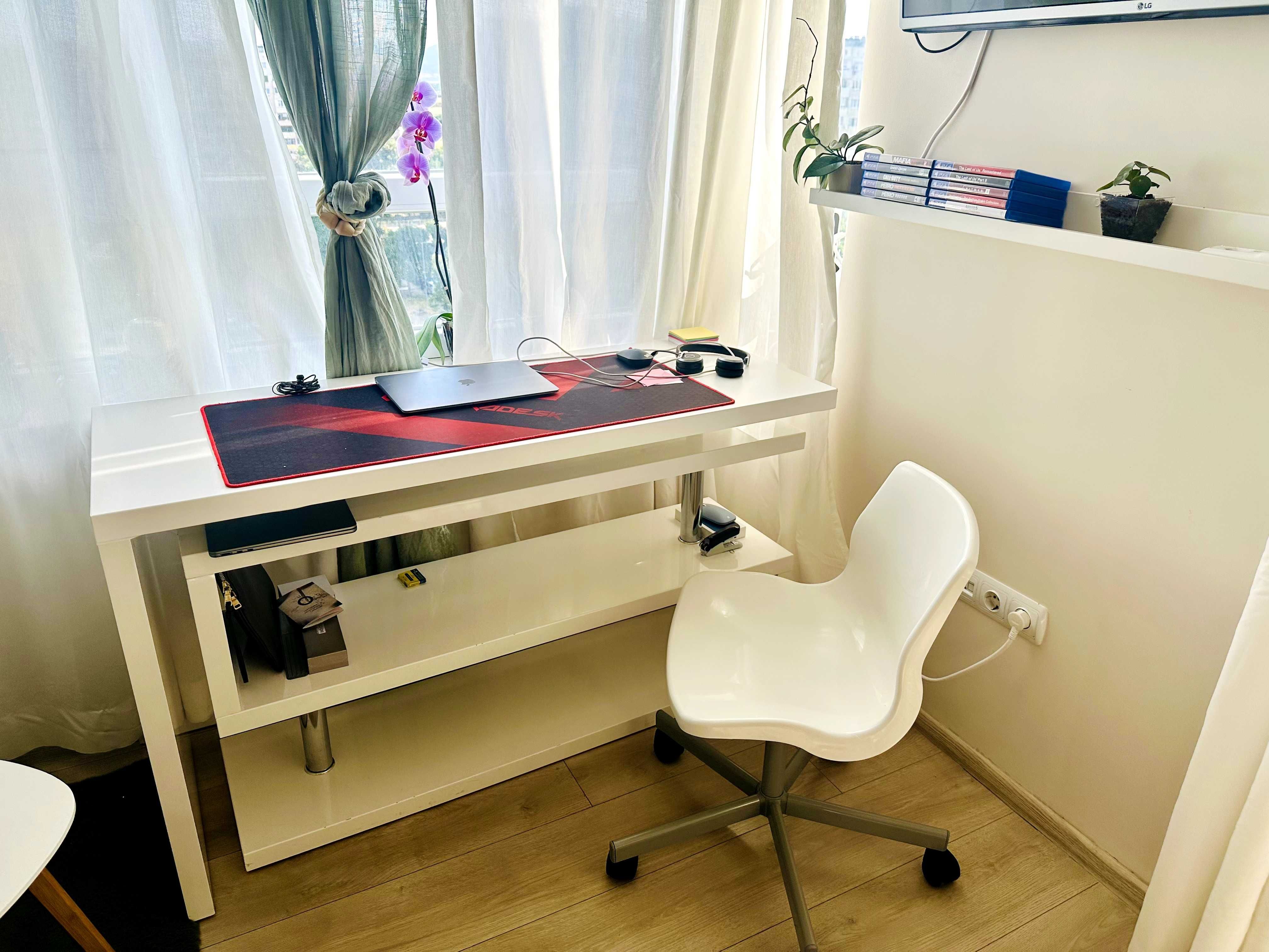 Практично бюро за работа 130х50