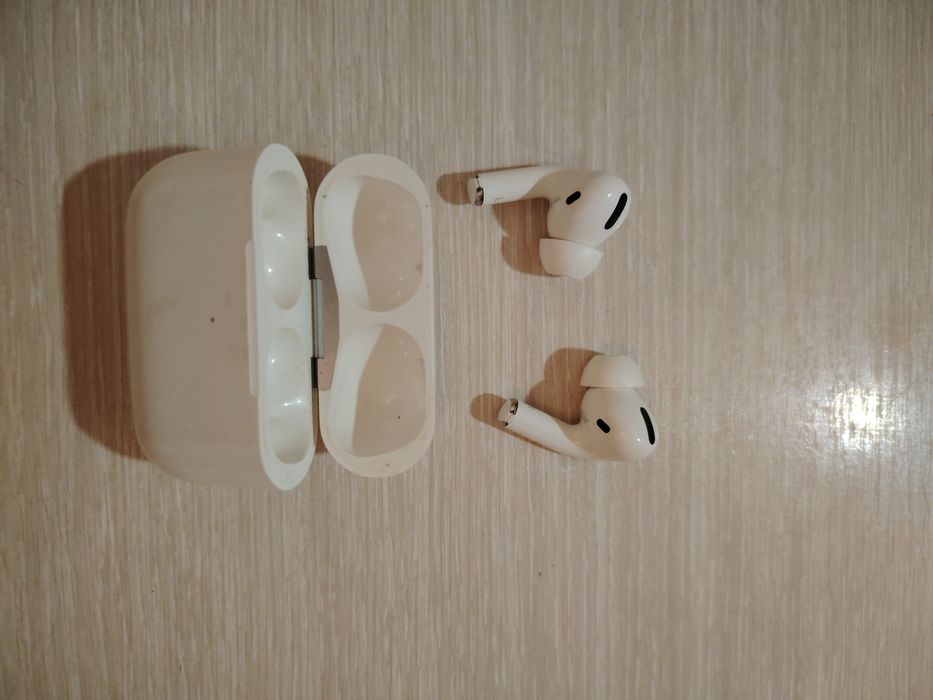 AirPods Pro 1 + Кабель