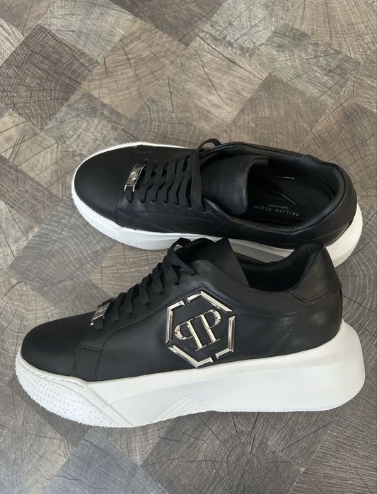 Philip plane godzila