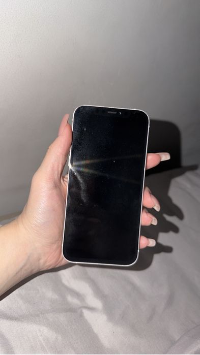 Продам айфон 12,128гб в хорошем состояний