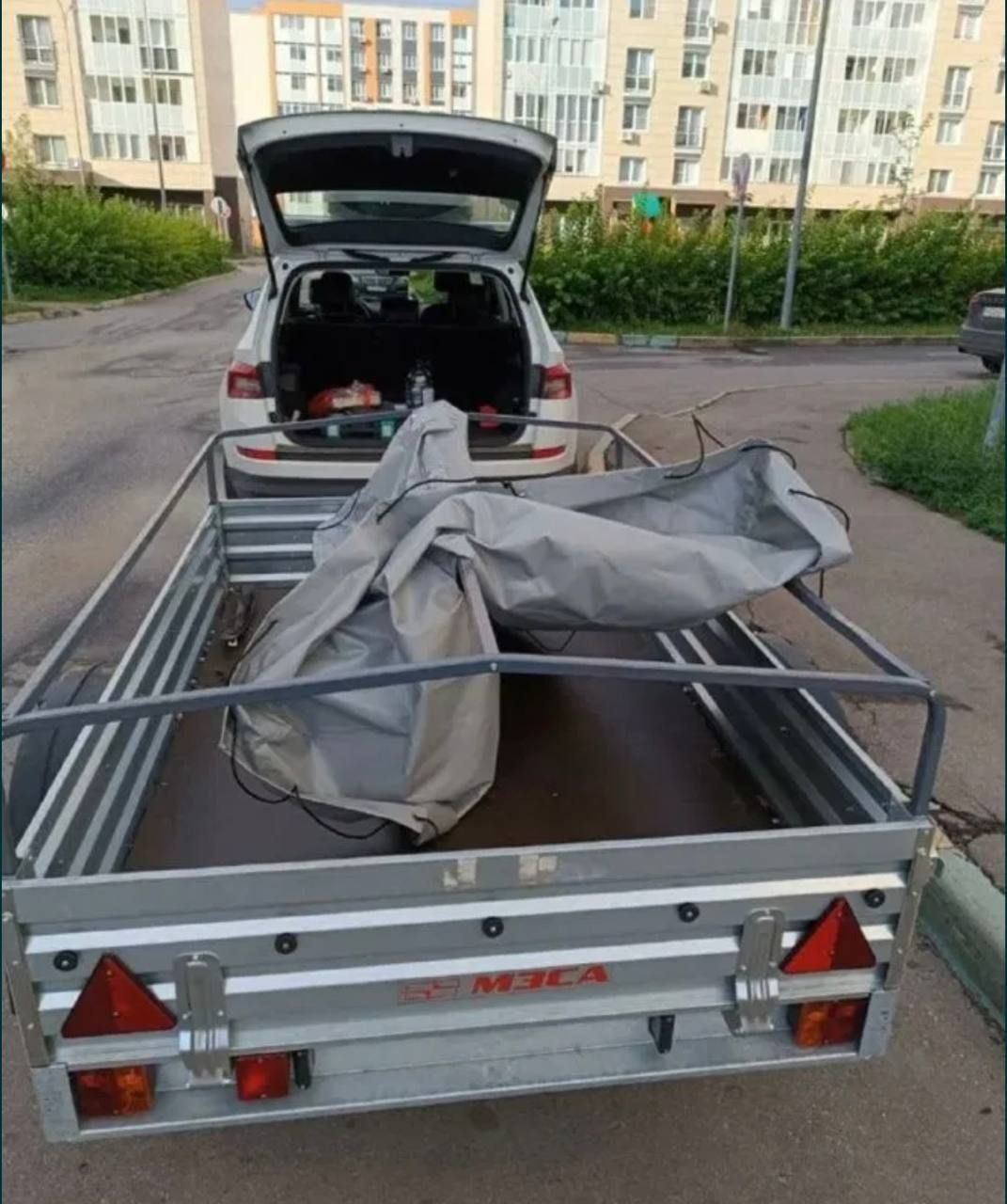 Продаём хороший прицеп для авто