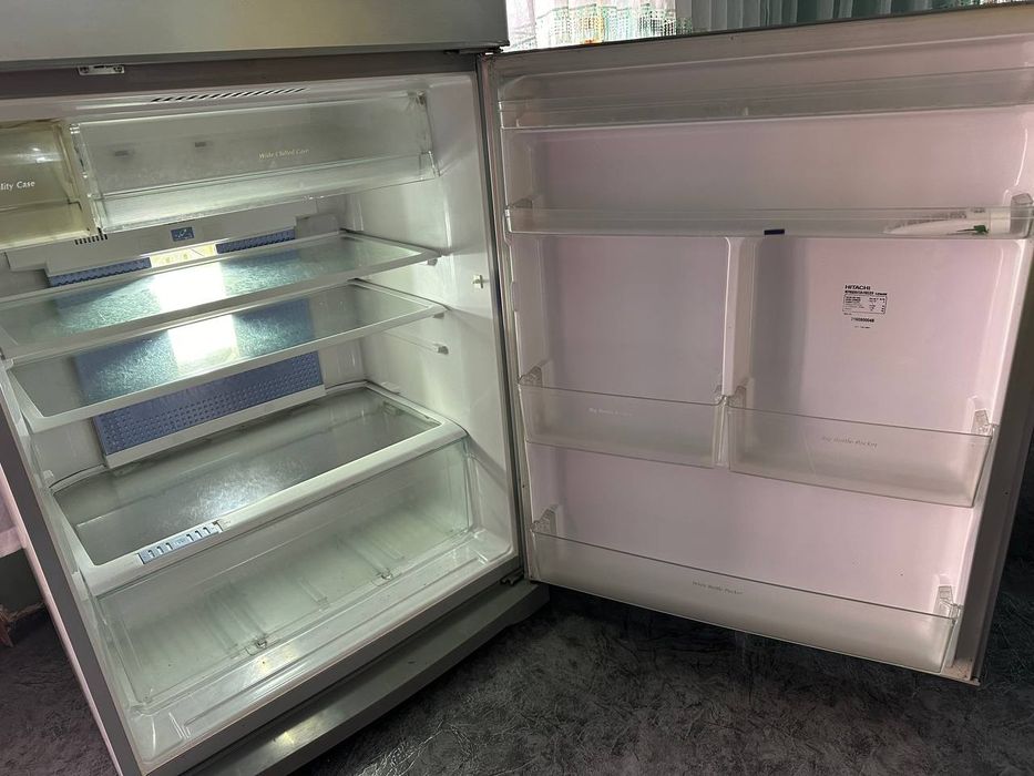 Холодильник Hitachi