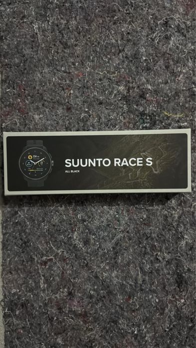 Ceas Suunto Race S All Black, AMOLED, sigilat, OCAZIE, transport ZERO