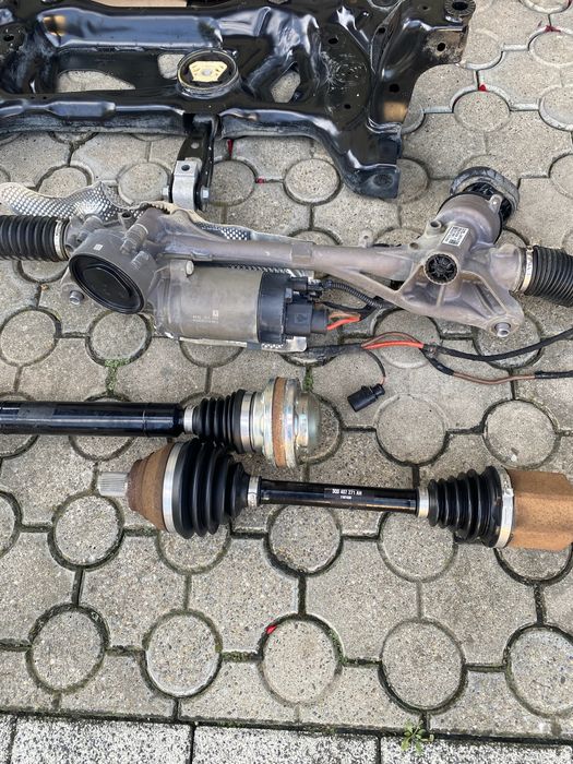 Skoda kodiaq 5QF413032B. 5QB423053P 3Q0407271AH