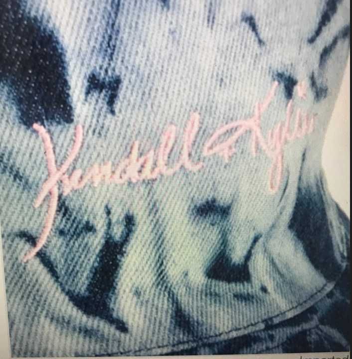 Нова,оригинална деним шапка Kendall +Kylie- USA