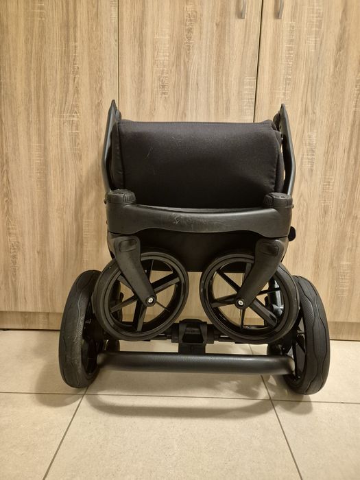 Carucior 3 in 1 Nola Adamex Black PS1 cu scoica Cybex Cloud G
