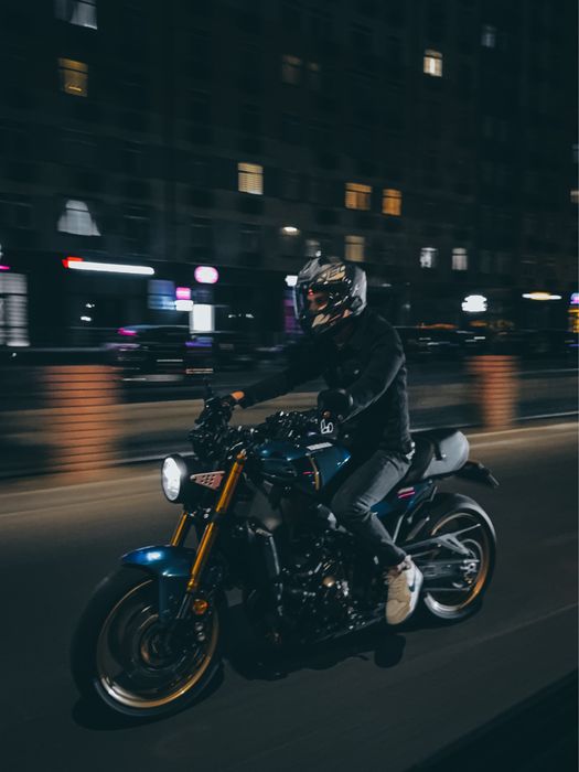 Yamaha XSR900 с минимальныи пробегом