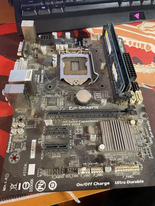 Placa de baza pentru piese Gigabyte GA H81M DS2V