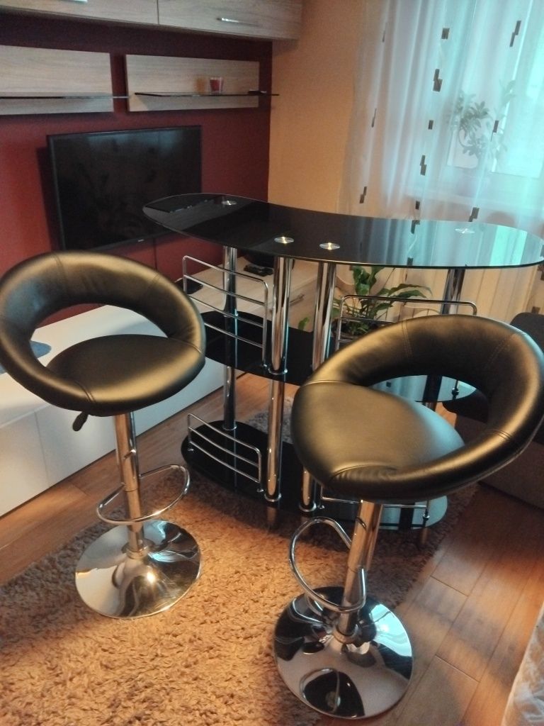 Bar sticlă neagra+crom și 2 scaune bar