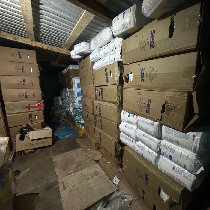 Продам взрослый подгузники