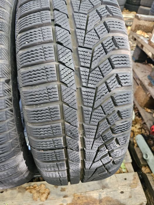 Зимни гуми 215/50/17