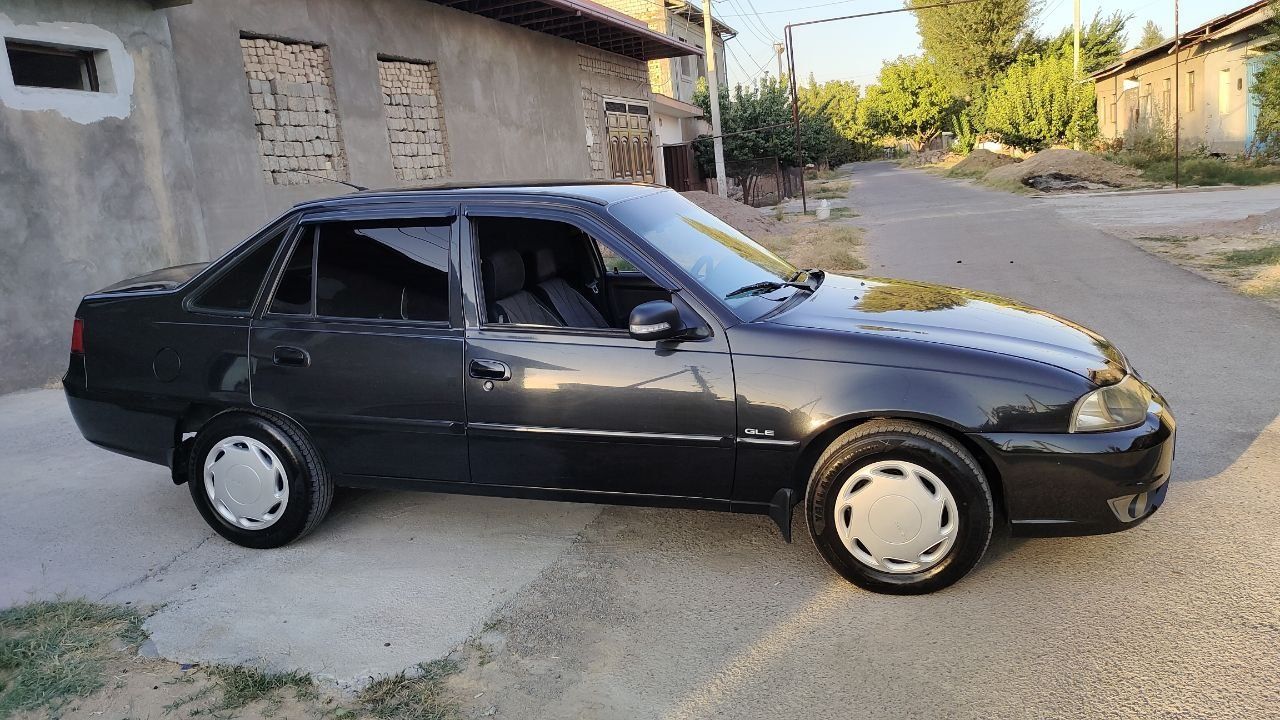 Nexia 2 dons 1.6