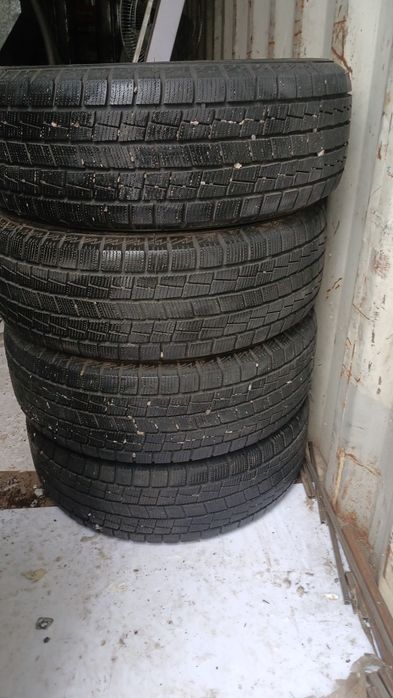 Продам шины 215/60 r16