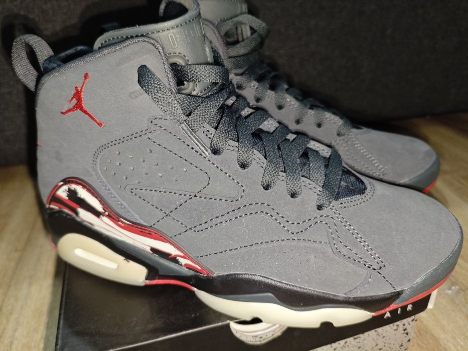 Nike WMNS Jordan MVP