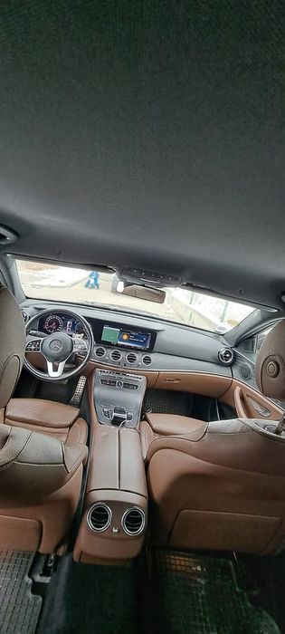 Mercedes-Benz E Primul proprietar