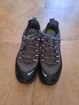 Adidasi nike air