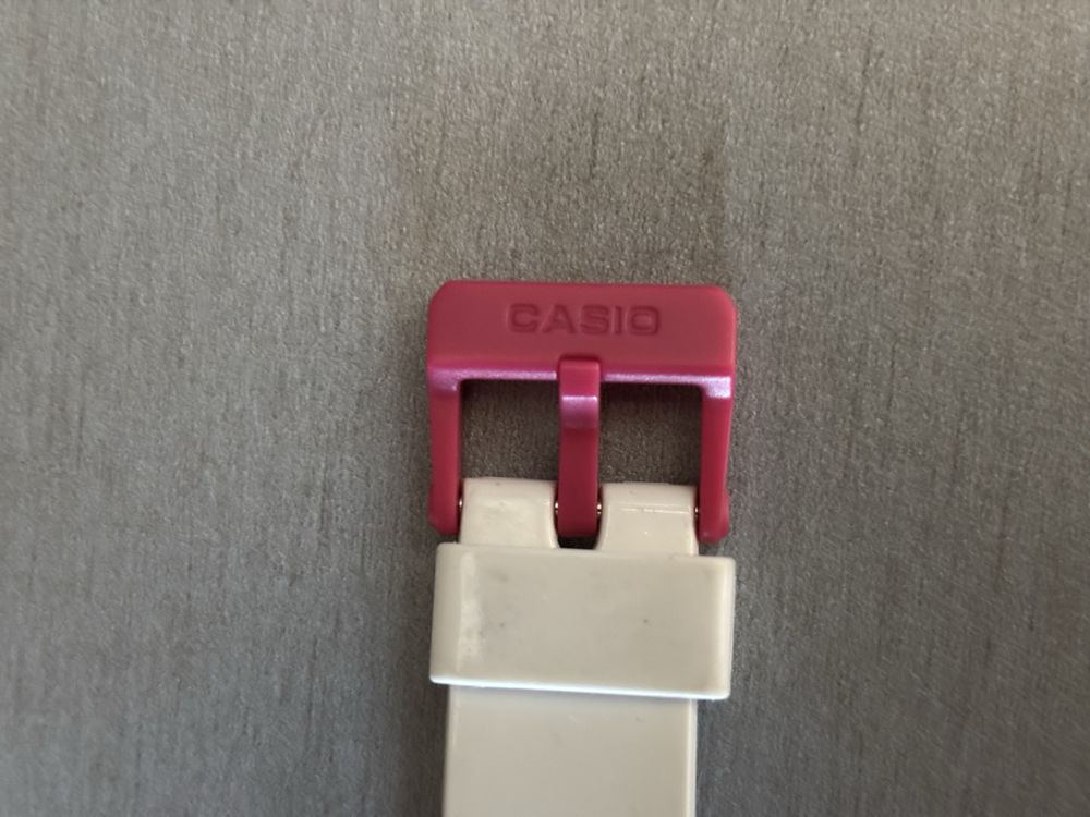 CASIO lrw-200H-4BVEF