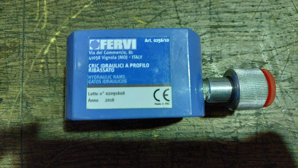 Cric hidraulic 10 Tone