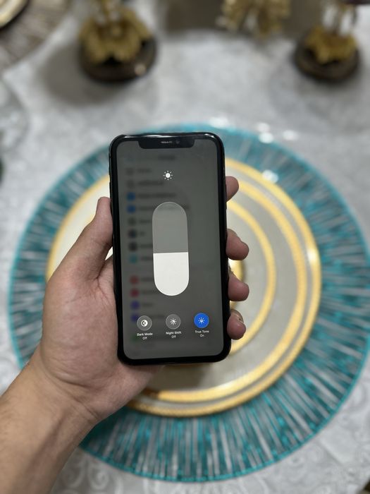 Iphone 11 85% 128tali