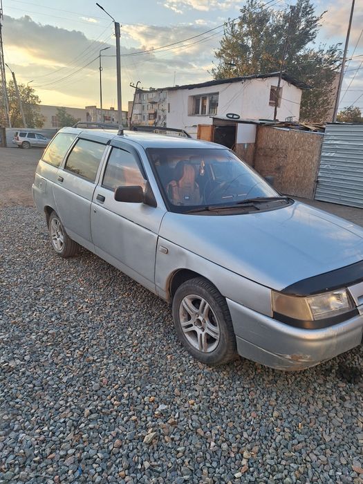 Автомобиль ваз 2111 16