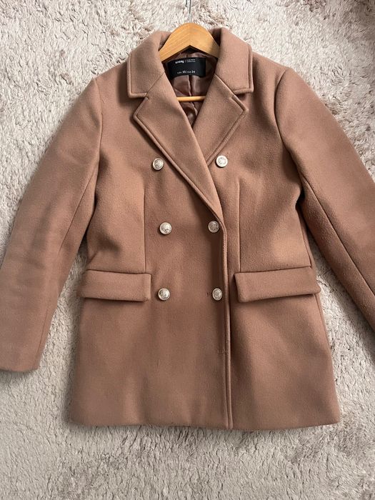 Кафяво зимно палто