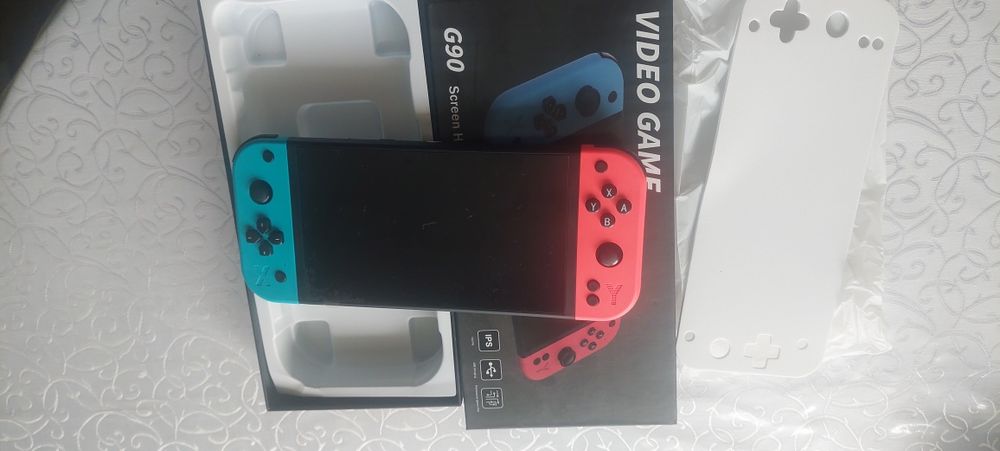 Игровая приставка G90