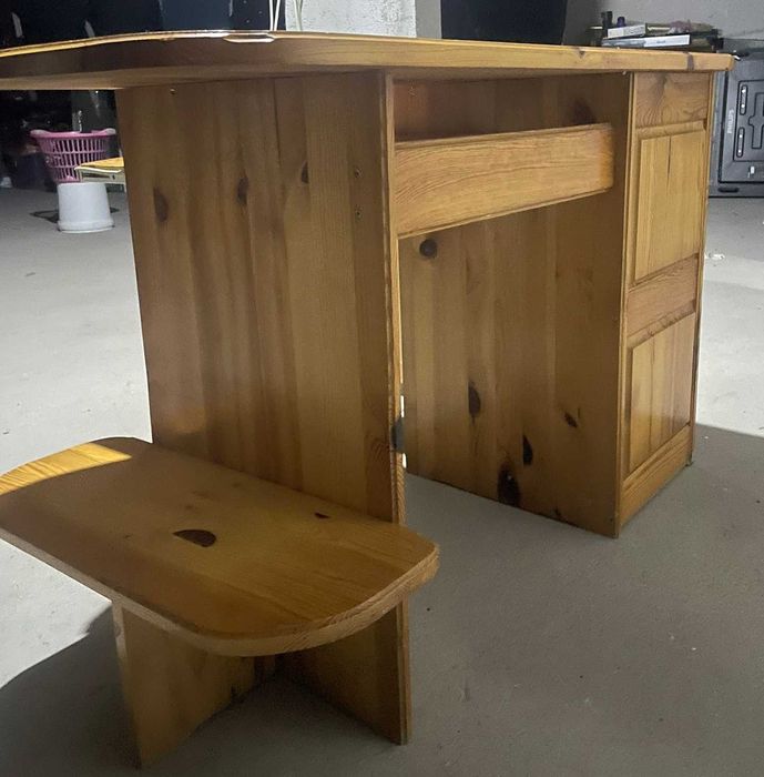 Маса бюро от чам