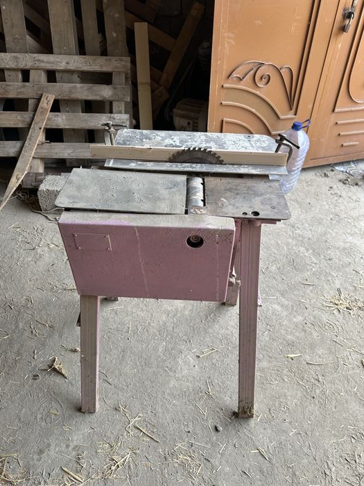 Циркулярка таёр ишлайдиган станок